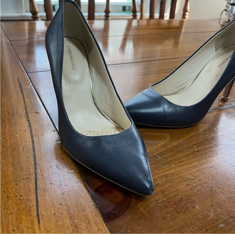 Katherine Kelly Navy Leather Pointed-Toe Stiletto Pumps – Size 9.5 - Picture 2 of 8